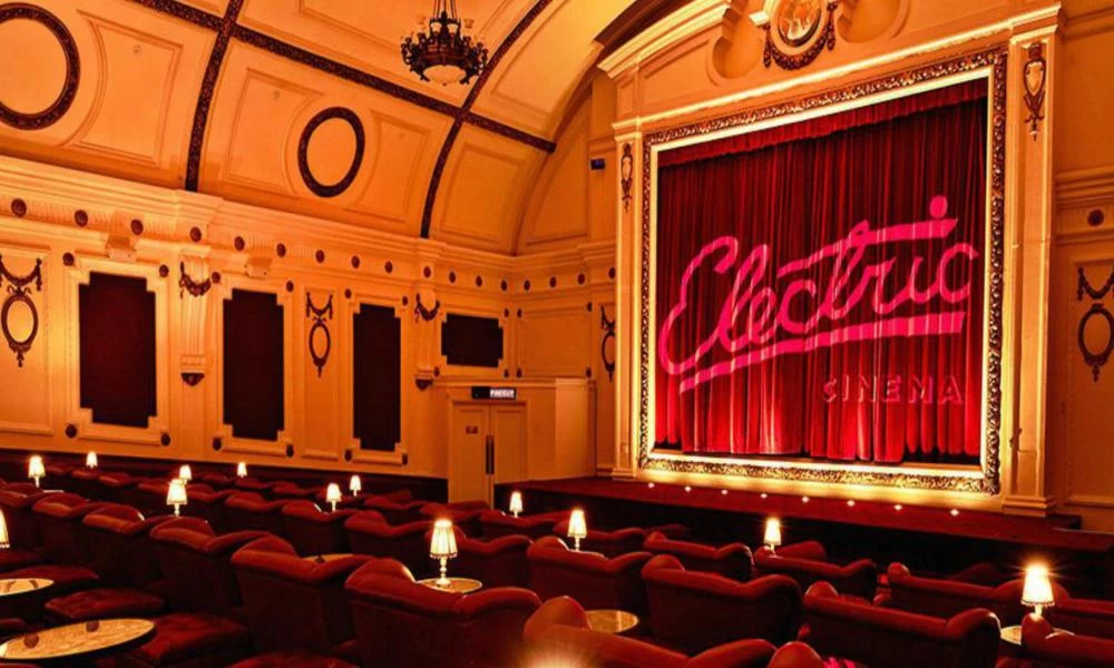 Λονδίνο: Κλείνουν εκ νέου οι κινηματογραφικές αίθουσες